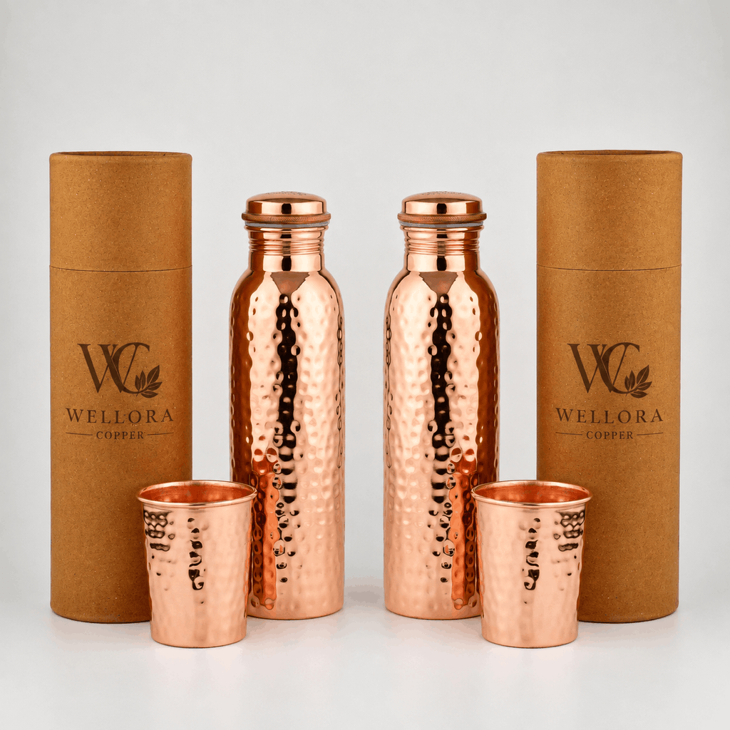 Wellora Gifting Duo  2 Hammered Bottles & 2 Glasses