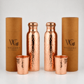 Wellora Gifting Duo  2 Hammered Bottles & 2 Glasses