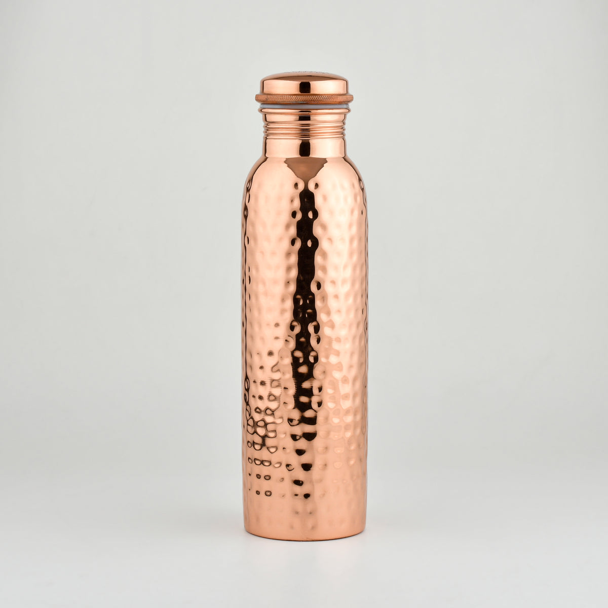 Wellora Signature Hammered Copper Bottle 950ml