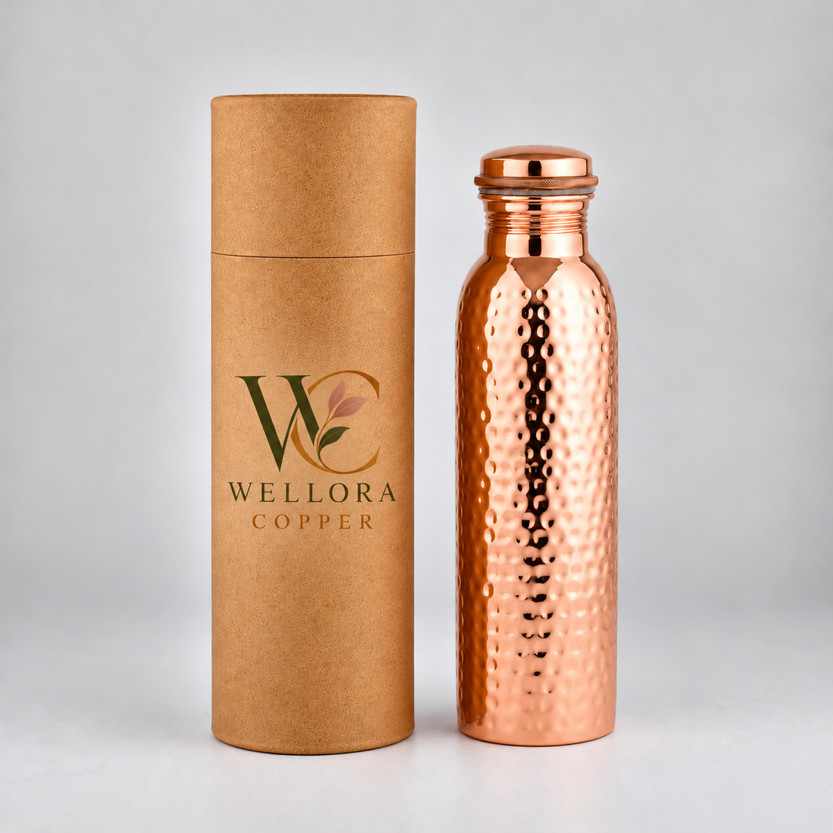 Wellora Signature Hammered Copper Bottle 950ml